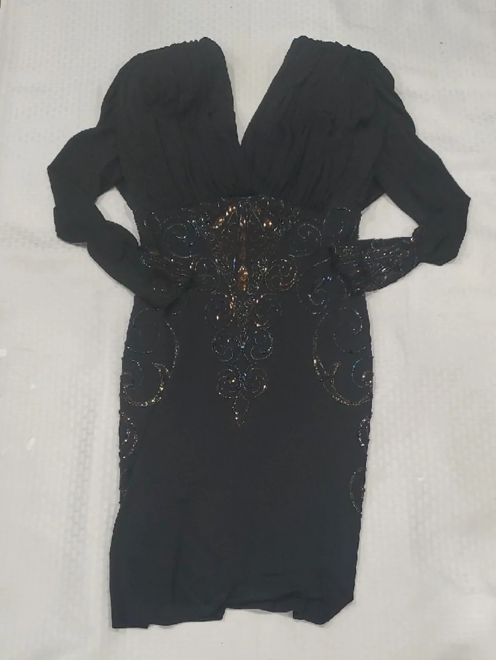 Lillie Rubin Black Long-Sleeve V-Neck Beaded Cocktail Dress - Picture 9 of 11